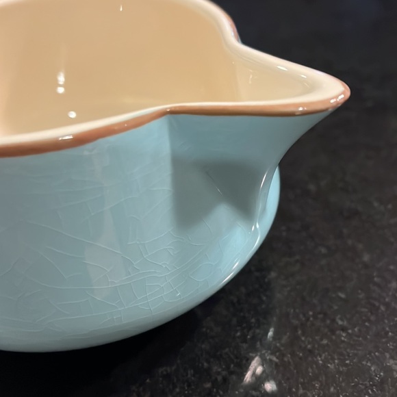 Vintage Soft Blue Creamer. Beautiful. - Picture 5 of 7